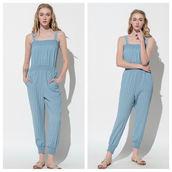 02 Fabulous Textured Fabric Smocked Jumpsuit - Picture 2 of 5